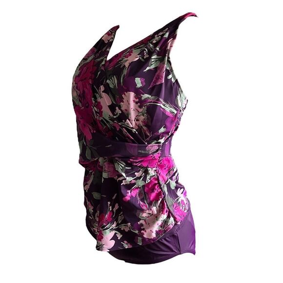 Denim & Co. Beach V-Neck Tankini with Brief - Picture 5 of 8